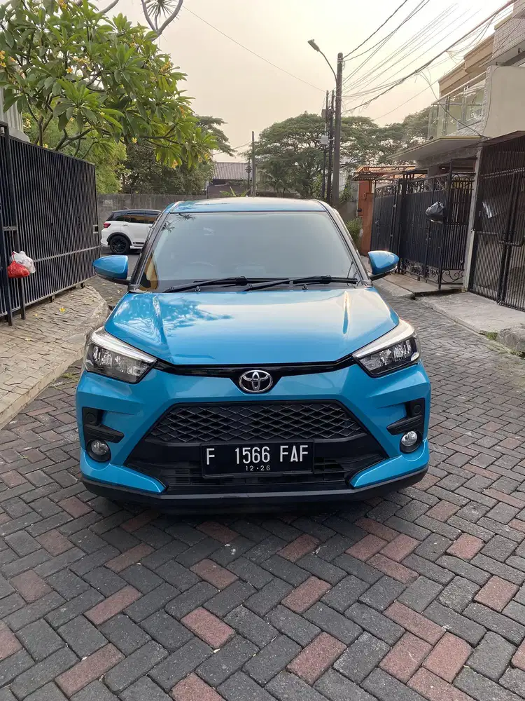 Toyota raize 1.0T matic