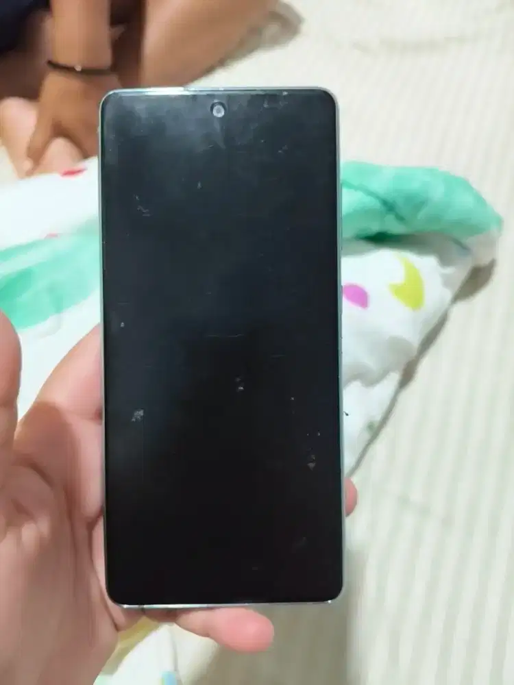 Dijual apa adanya HP samsung S20 FE ram 8/128