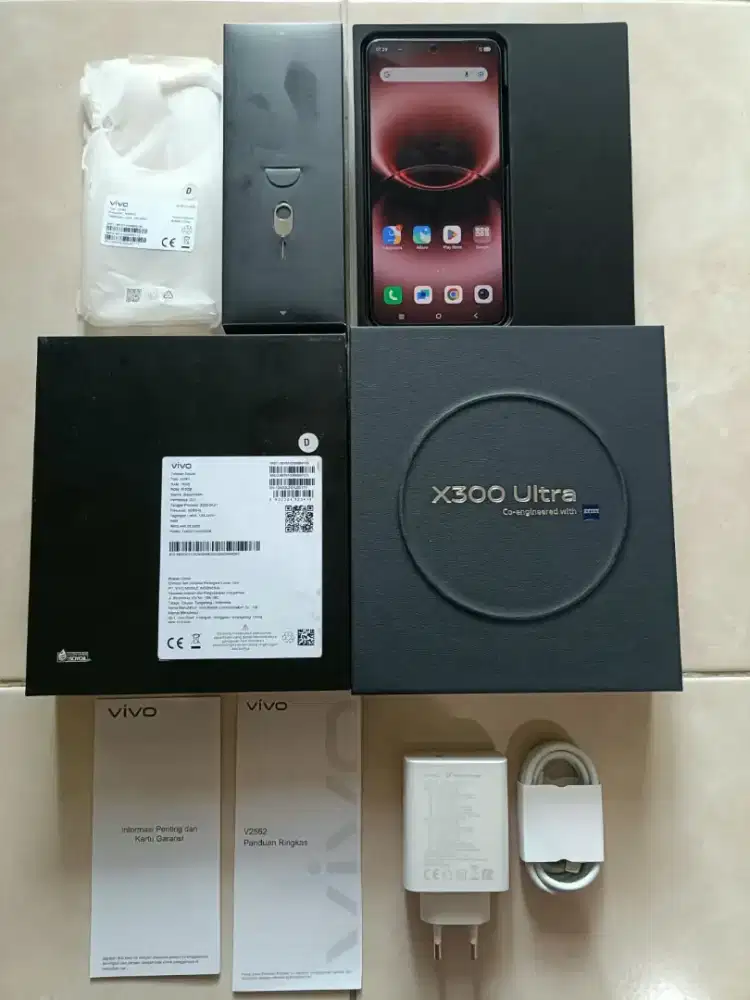 Vivo X300 ultra seperti baru 16/512