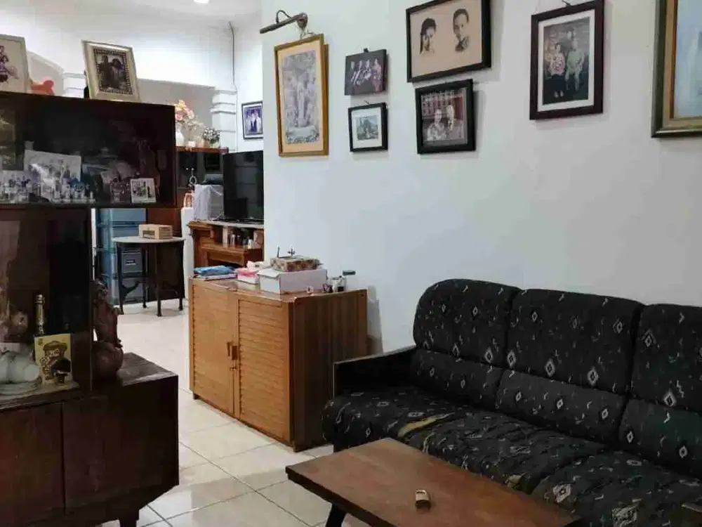 Jual Rumah TKI 1 Bandung Dekat Jalan Utama, LT 180 m², SHM – Rp1,5 M Nego