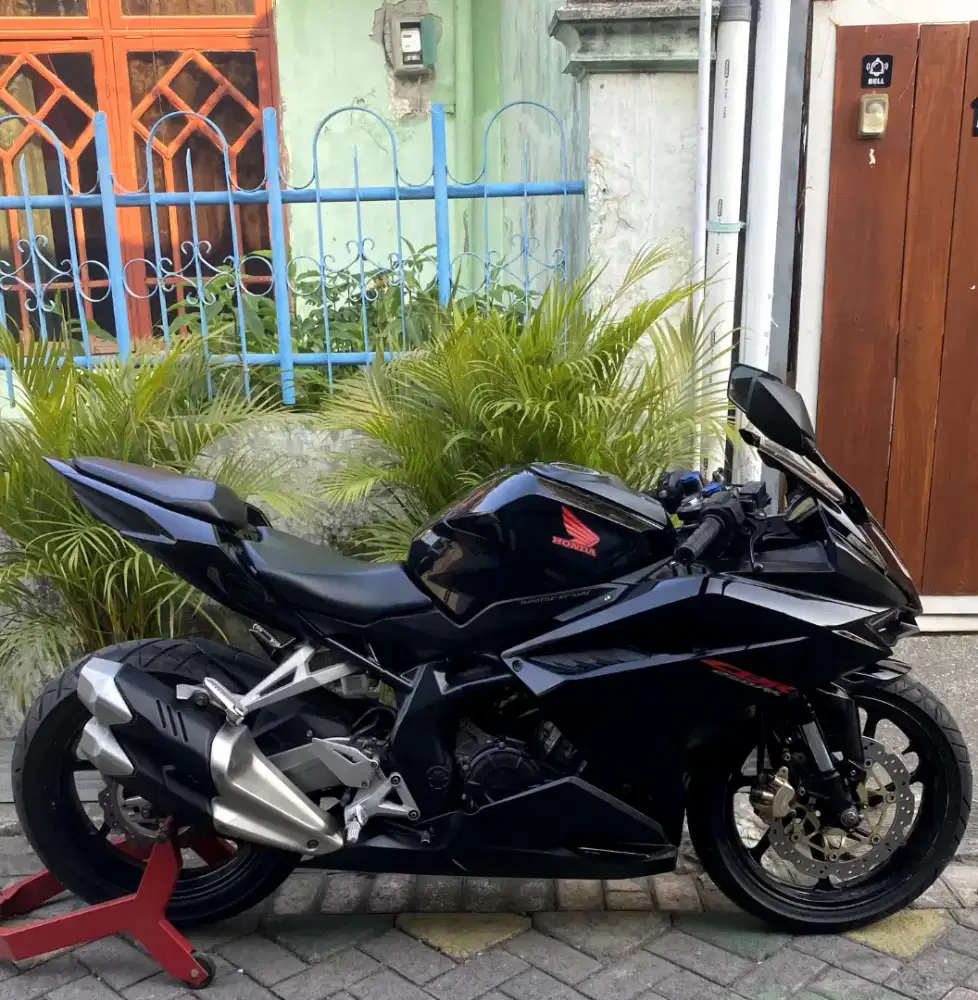 HONDA CBR 250RR NON ABS