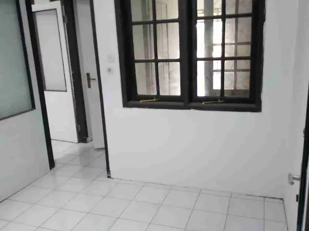 Jual Rumah TKI 2 Bandung 3 KT 3 KM, SHM, Rp900 Juta Nego
