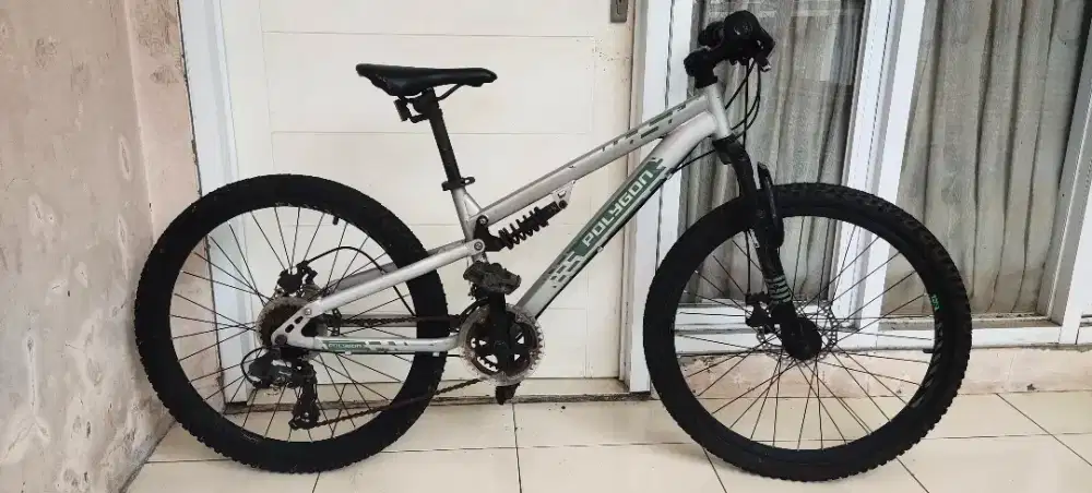 Sepeda MTB polygon rapid 24