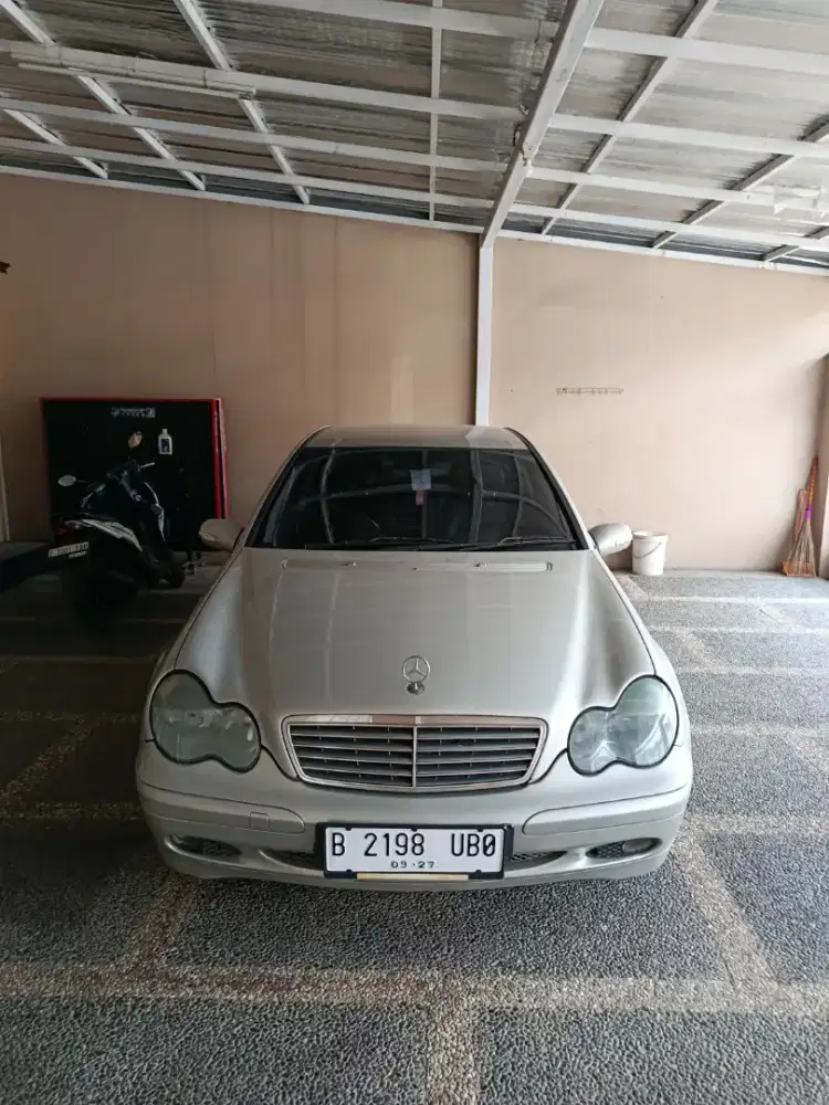 Mercy C180 W203 (Non Kompresor) Tahun 2001