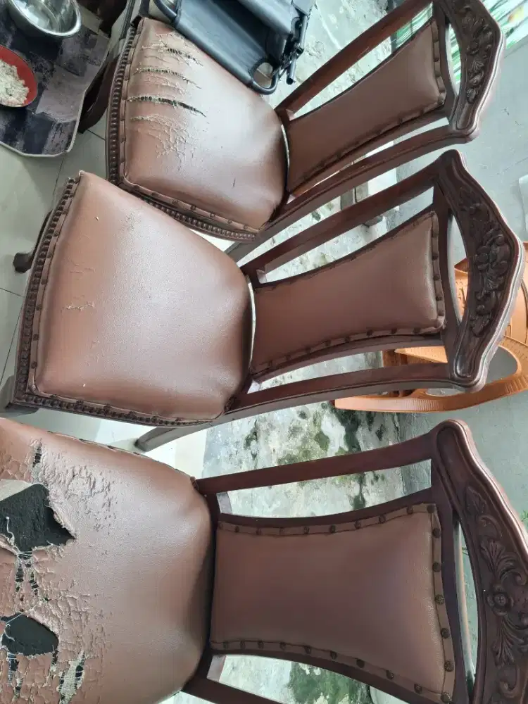 Kursi makan jati