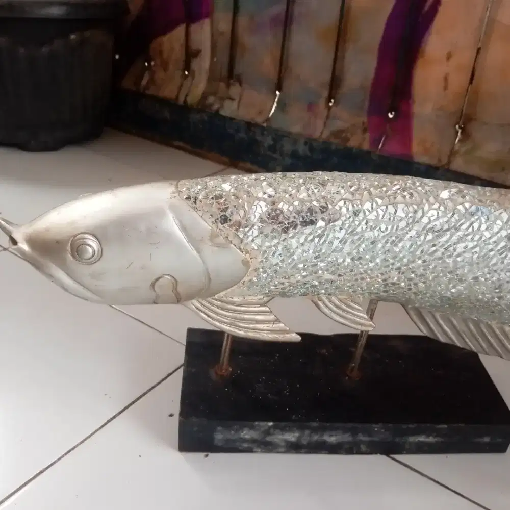 figura arwana antik