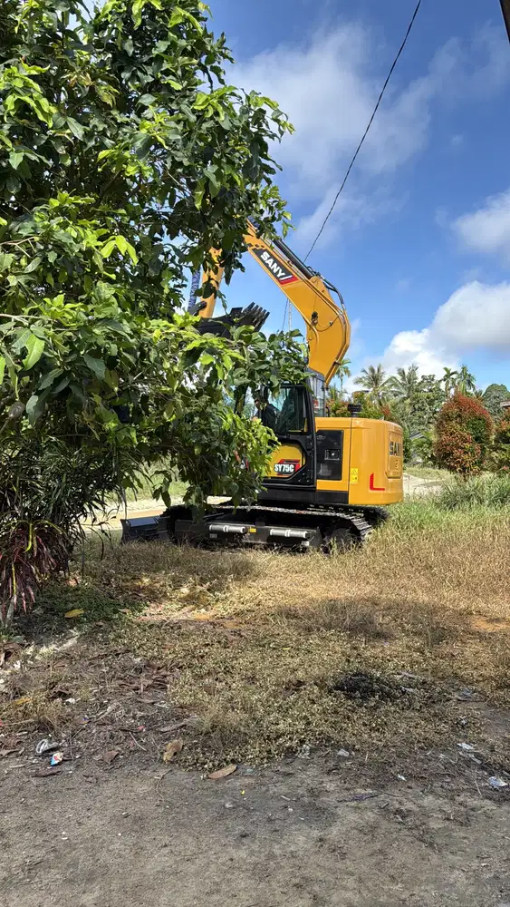 Sewa Alat Berat / Exavator Sany PC 75 Teraju Meliau
