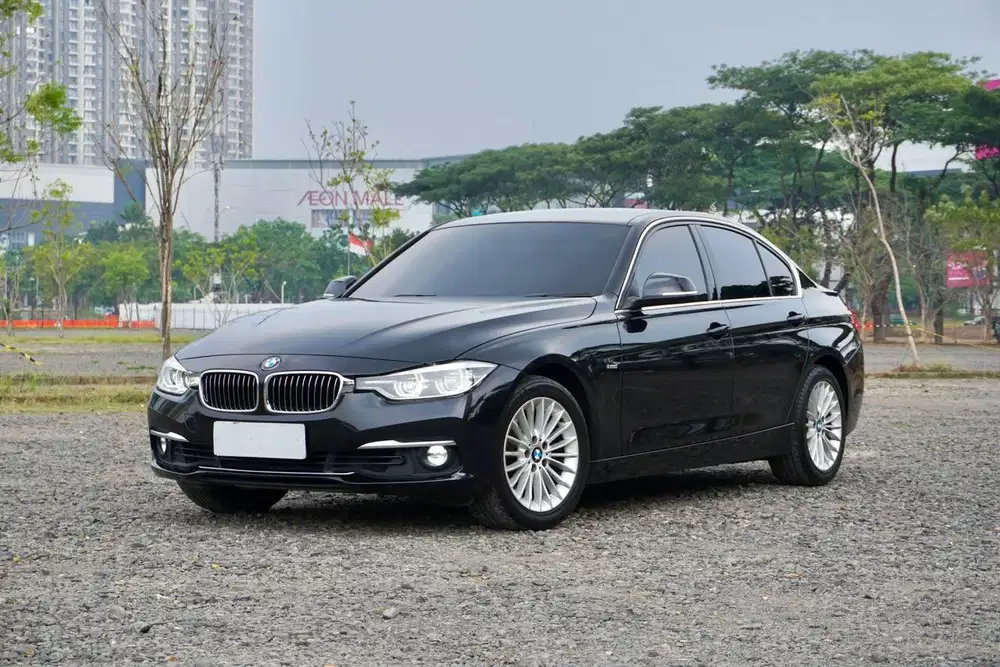 DP Ringan! BMW 320i F30 Luxury B48 2018 / 2019 Hitam 99jutaan Mulus