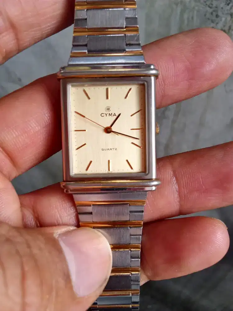 Jam tangan cyma tank
