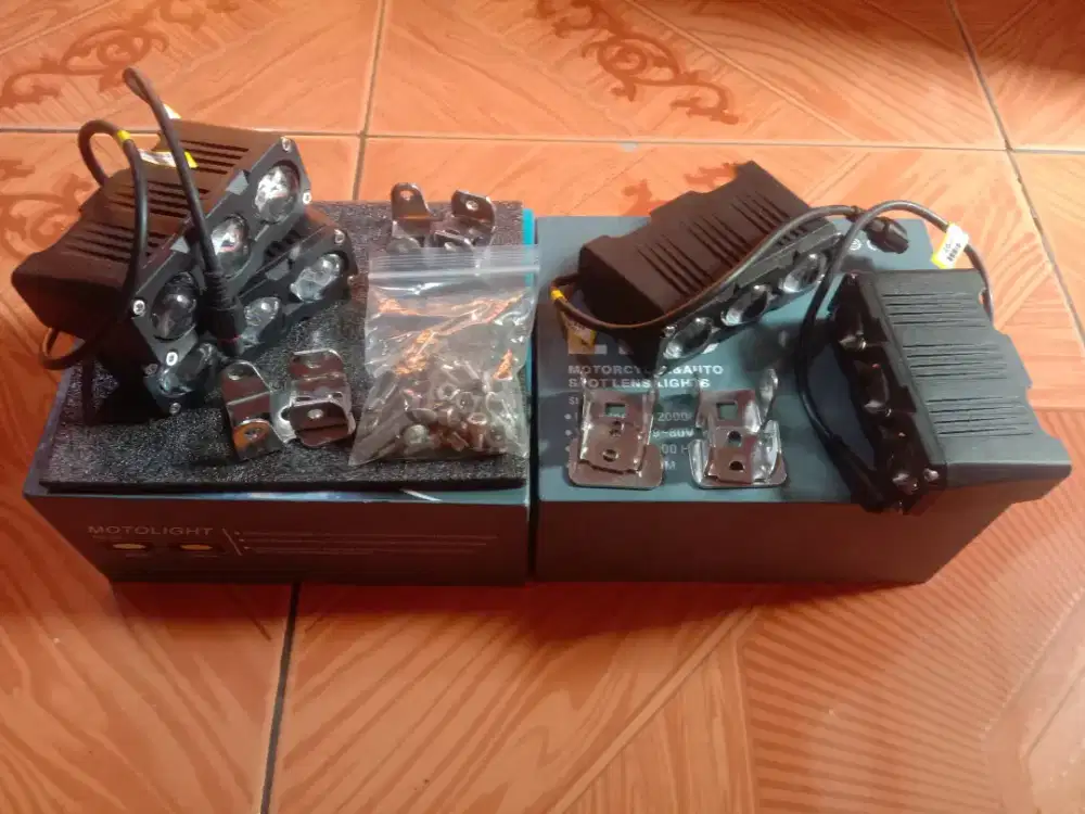 DI JUAL SPOT LENS LIGHTS ( 2 paket )
