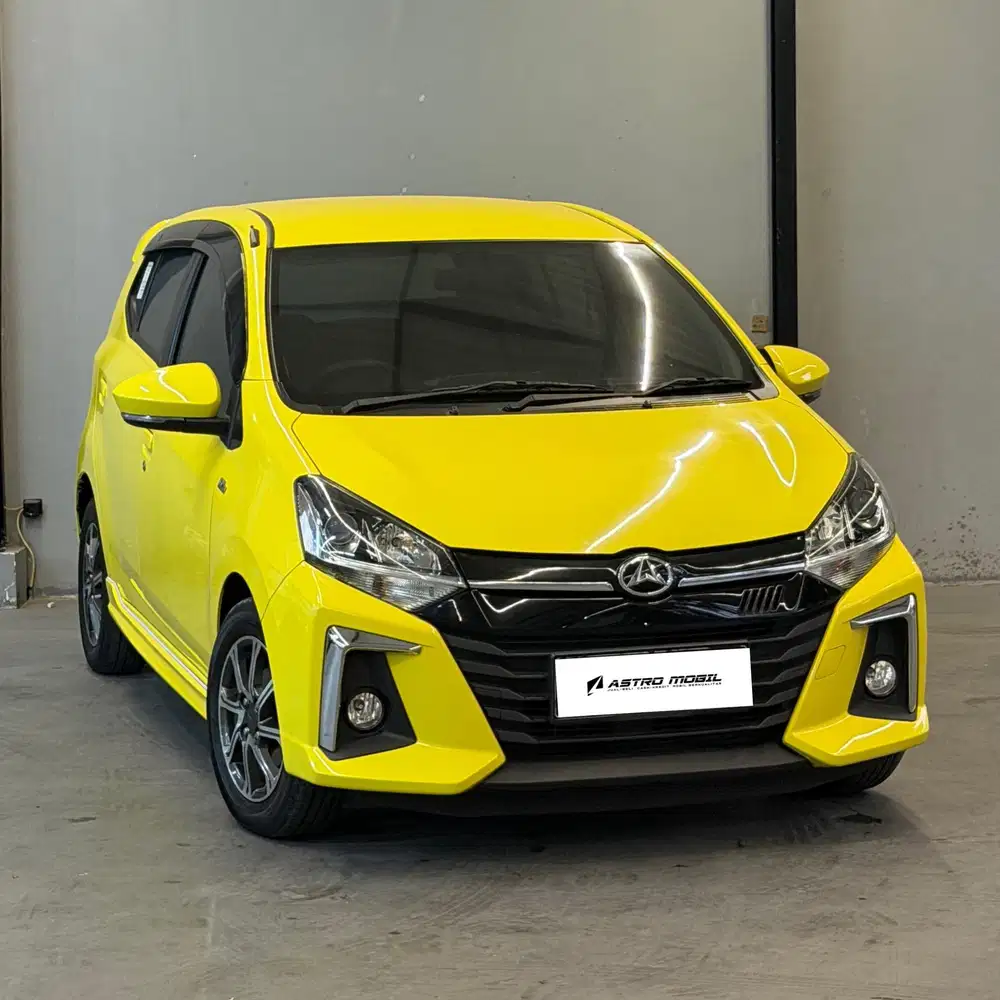 AYLA R 2023 / 2022 Matic Bagus Murah Kredit Bekas Surabaya Istimewa
