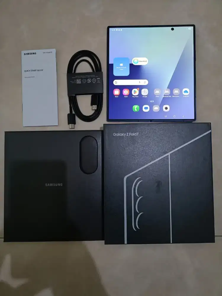 Samsung Z Fold 7 seperti baru 12/256
