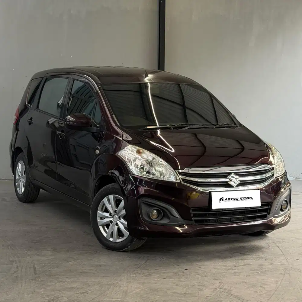 ERTIGA GL 2018 / 2017 Manual Bagus Murah Kredit Bekas Surabaya Tgn1