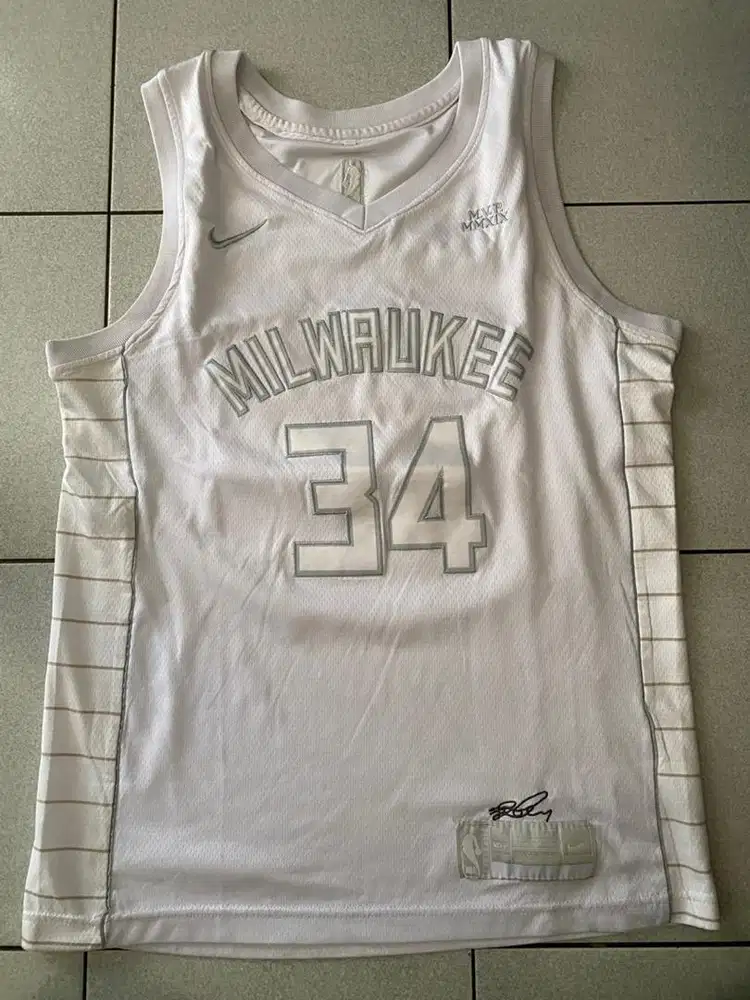 Jersey Swingman Giannis Antetokoinmpo Milwaukee Bucks White s. Edition