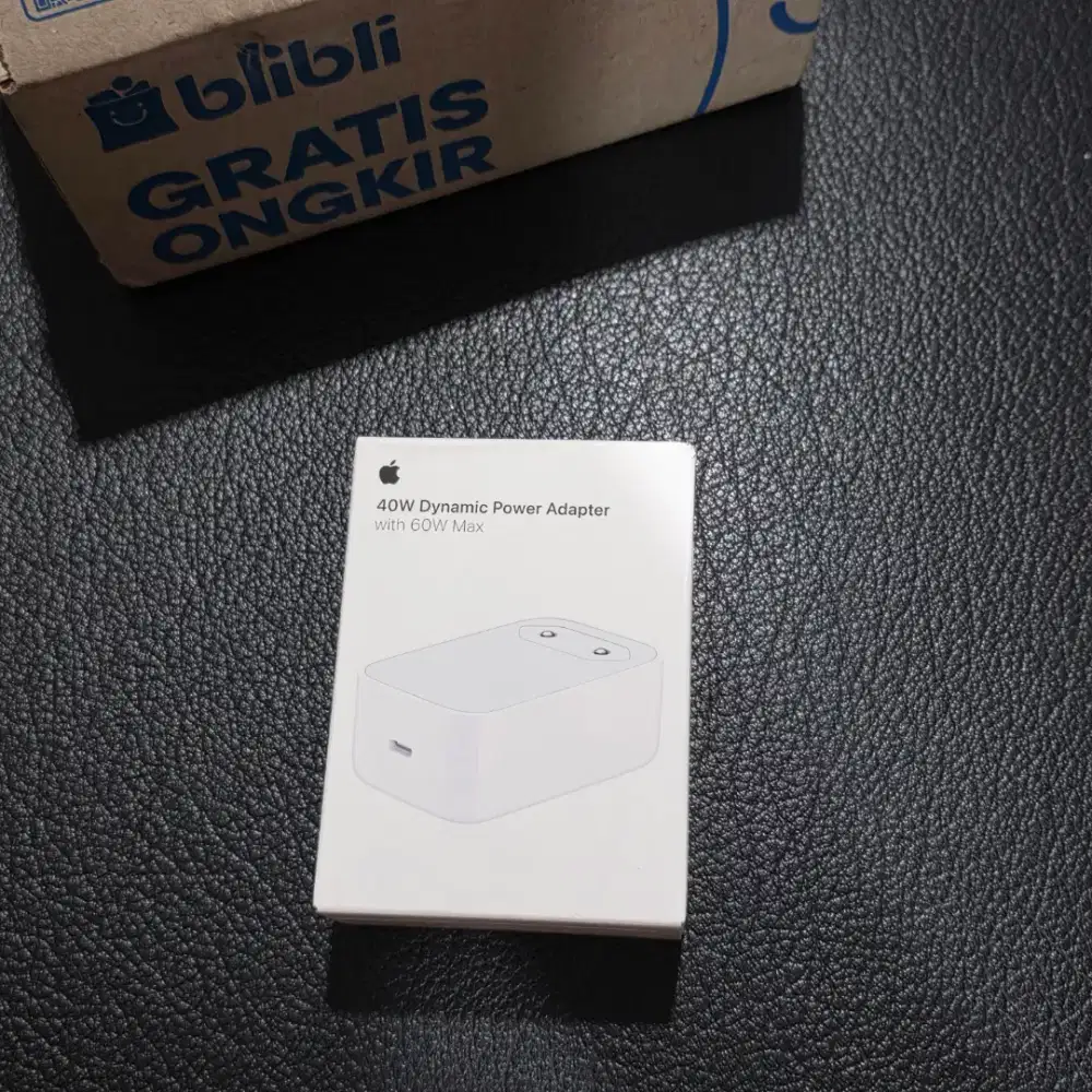 Apple 40w Dynamic power adapter charger new segel