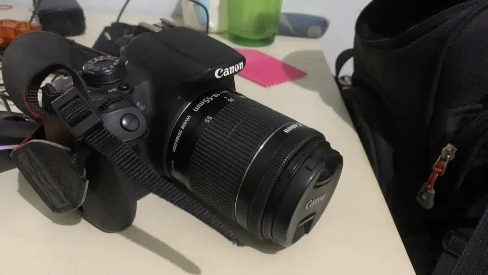Canon eos 700D + lensa 18-55mm