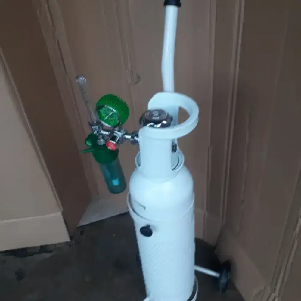 Di jual aja ni TABUNG OXYGEN