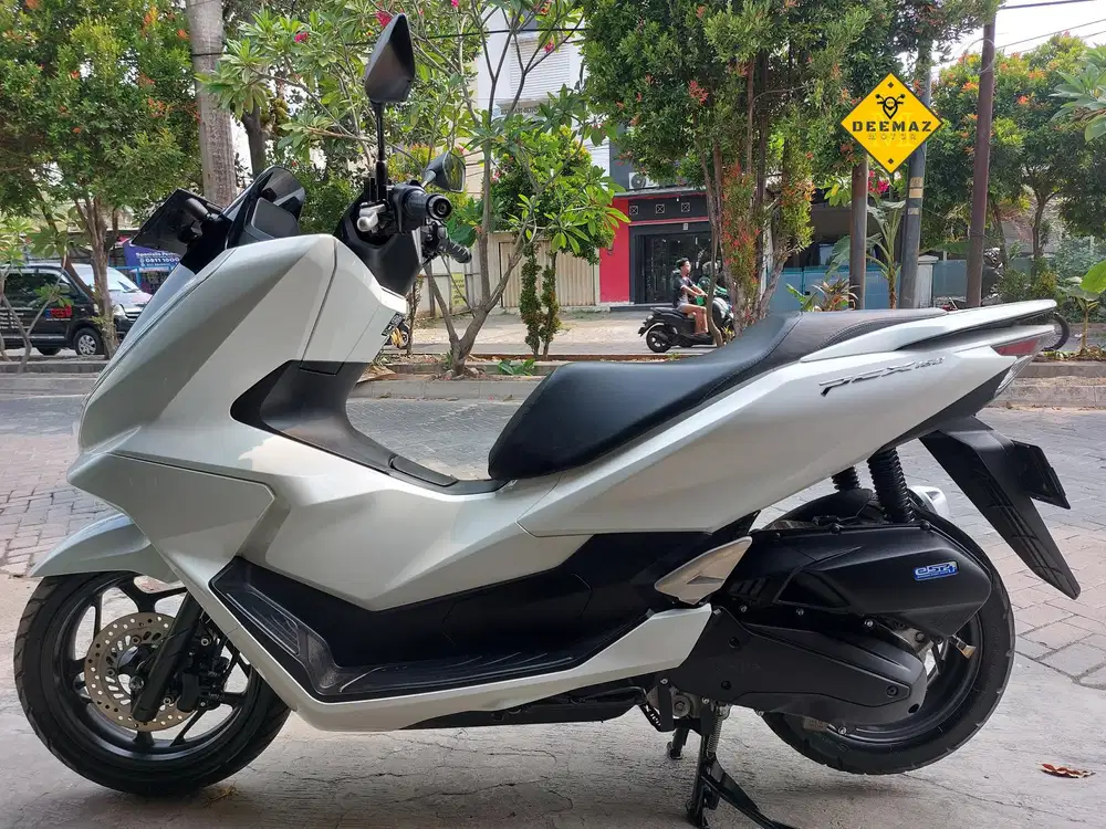 (DP 1,5 Jt)‼️ Honda New PCX 160 CBS Putih 2025 Cash / Kredit