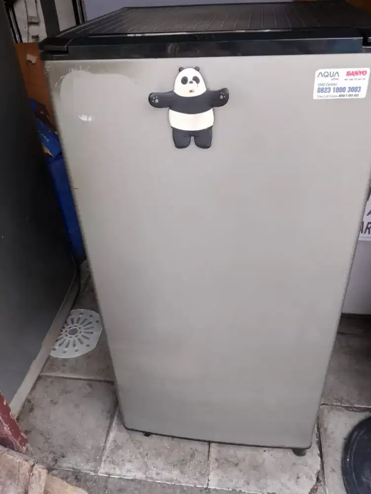 kulkas Aqua 1 pintu normal dingin