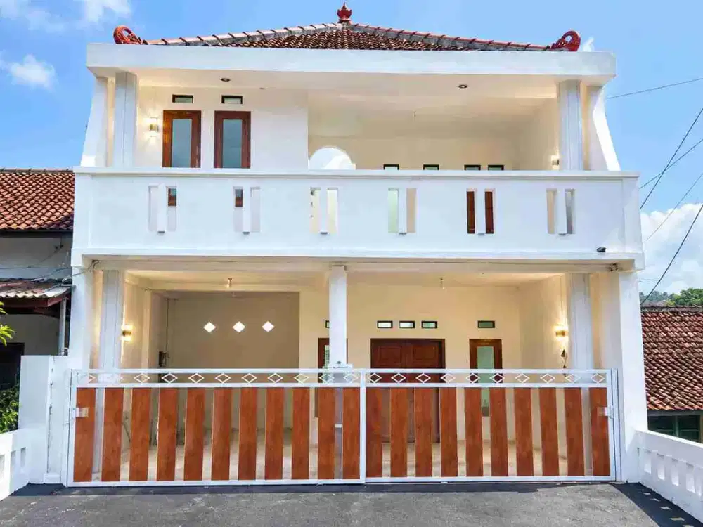 rumah mewah 2lt jl kalilangse Gajahmungkur