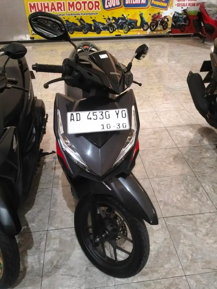 Di jual Vario 125 2015 murah