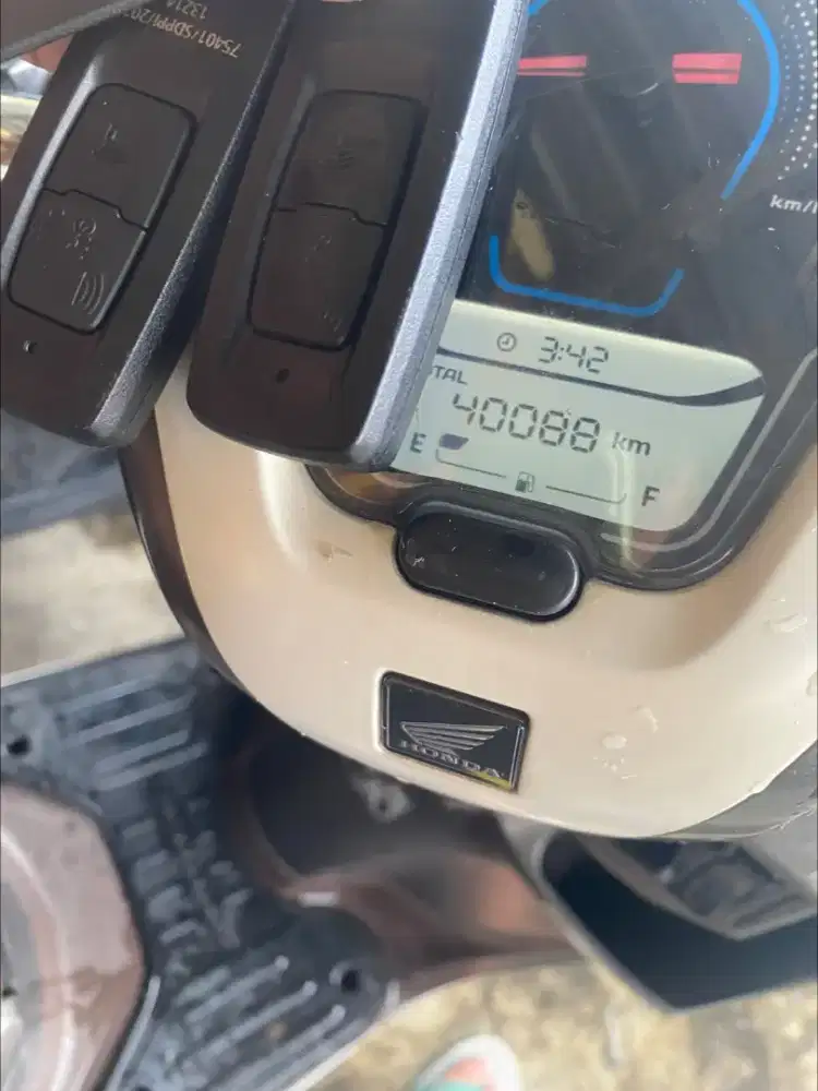 Scoopy tahun 2023 cakep motor idaman