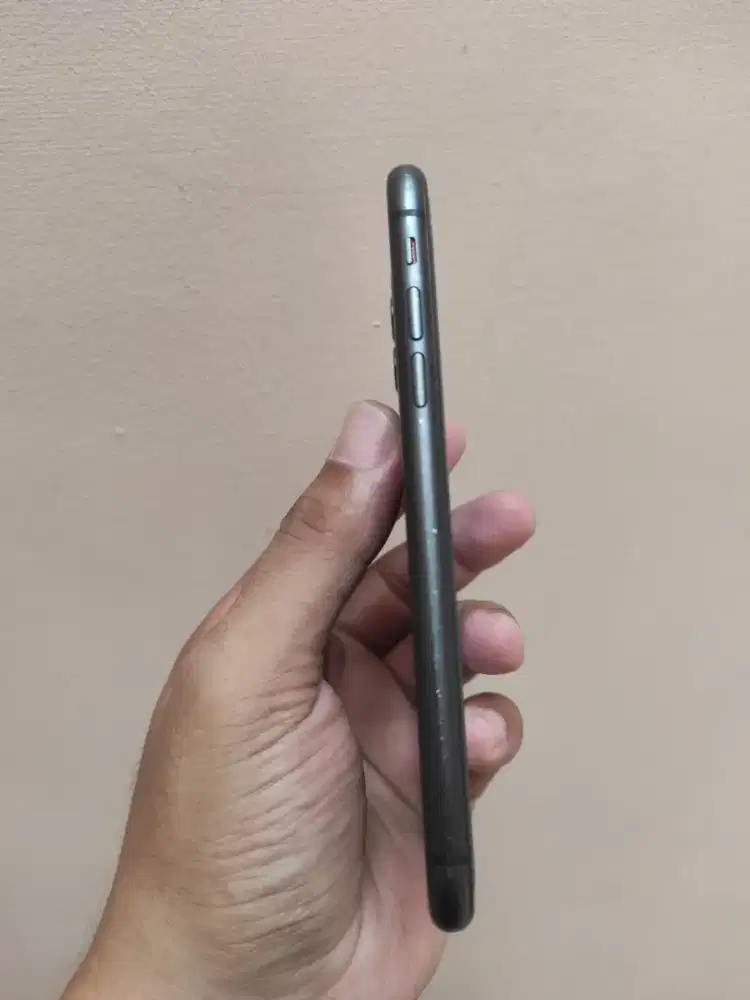 Iphone 11 ibox lengkap