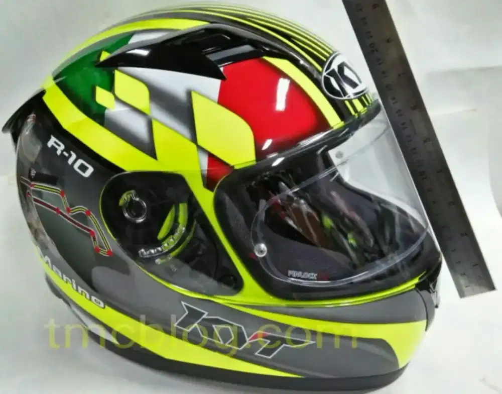 Helm KYT R10 motif san marino