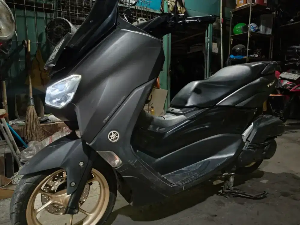 Nmax 2020 ,21 JT negooo