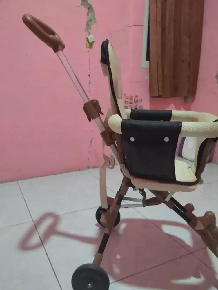 Stroller bayi lipat