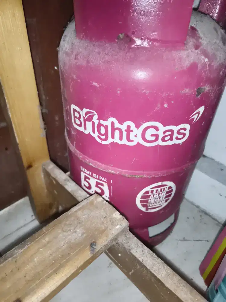 Tabung gas kosong 5,5 kilo pink