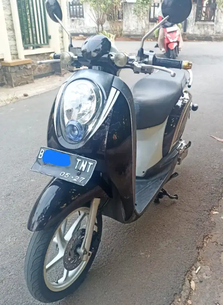 Scoopy karbu 2012 jual cepet aja