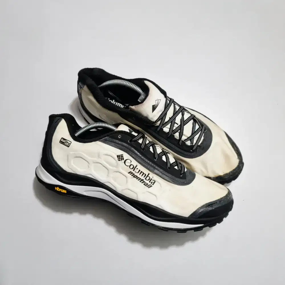 Sepatu Hiking Columbia Montrail Original Second Size 43,5/28,5cm
