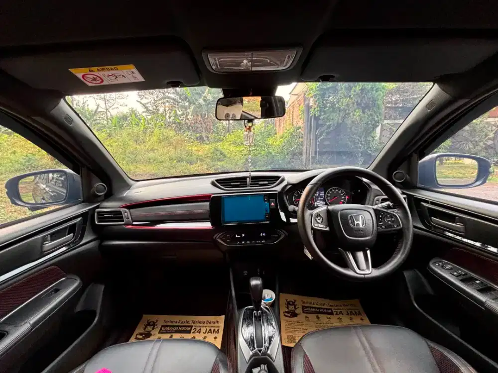 Bagi yang serius saja  Honda WRV 2023 tangan pertama mulus jarang pake