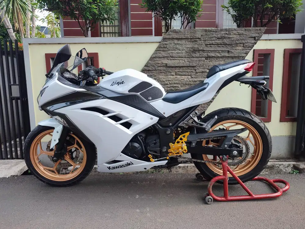 KAWASAKI NINJA FI 250 TAHUN 2012 JOS MARKOTOP
