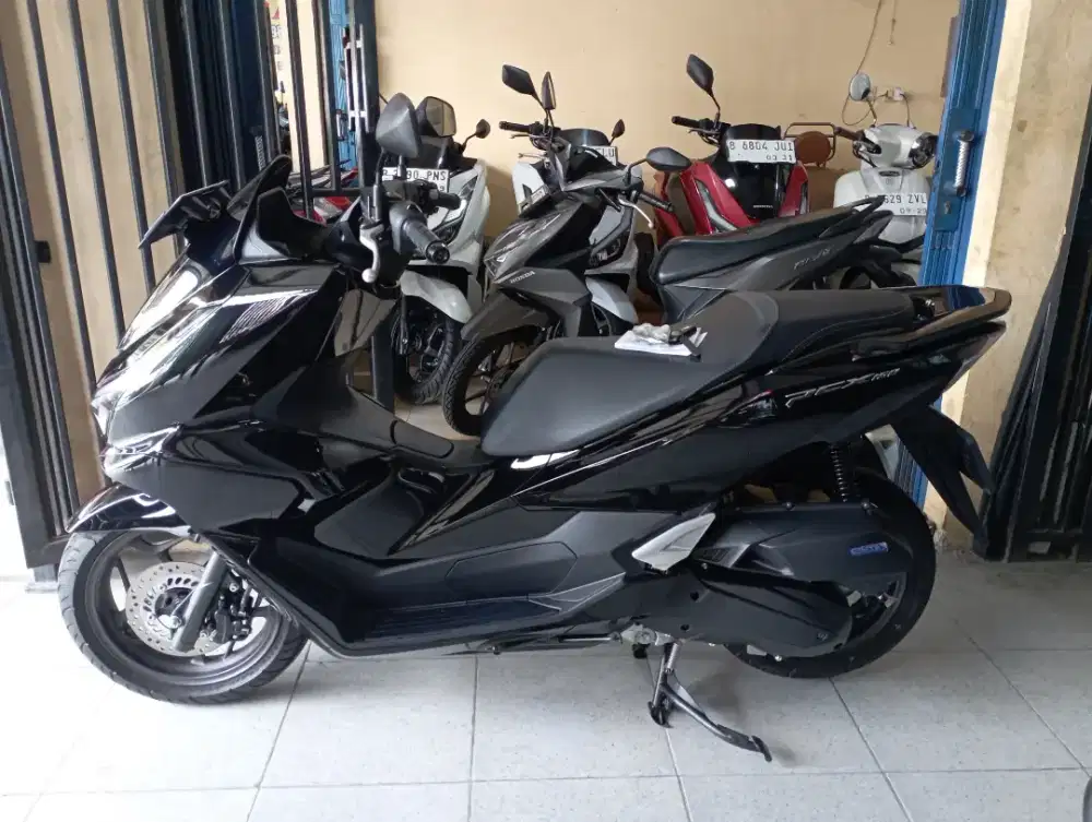 Km 2 RB Honda PCX 2026 GOOD CONDITION