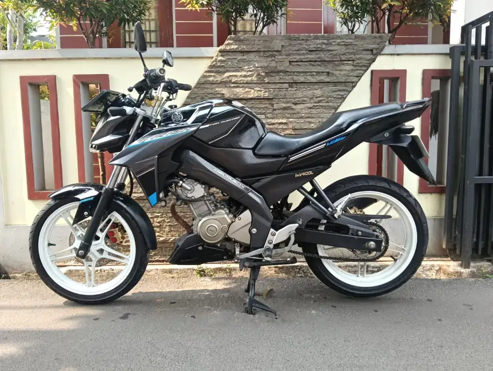 YAMAHA VIXION ADVANCE TAHUN 2017 MARKOTOP