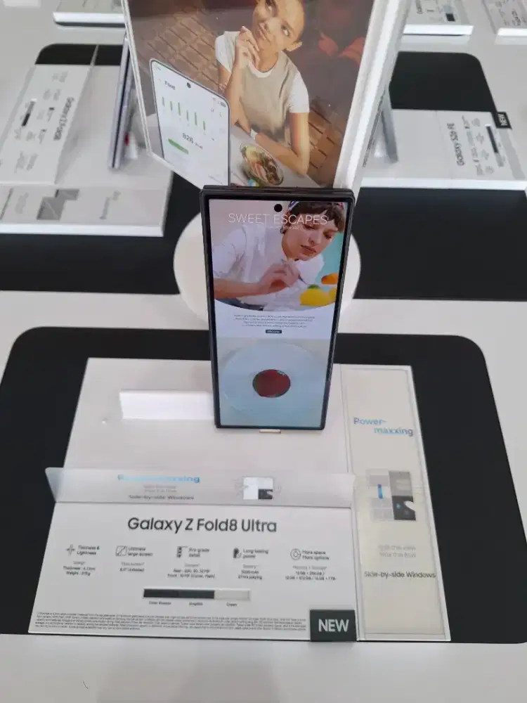 SAMSUNG GALAXY ZFOLD8 ULTRA