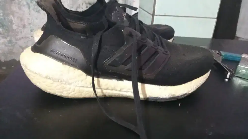 sepatu adidas ultrabos