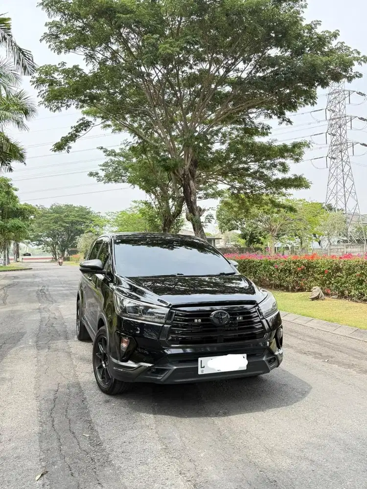 Innova Reborn VENTURER Diesel 2021 Matic