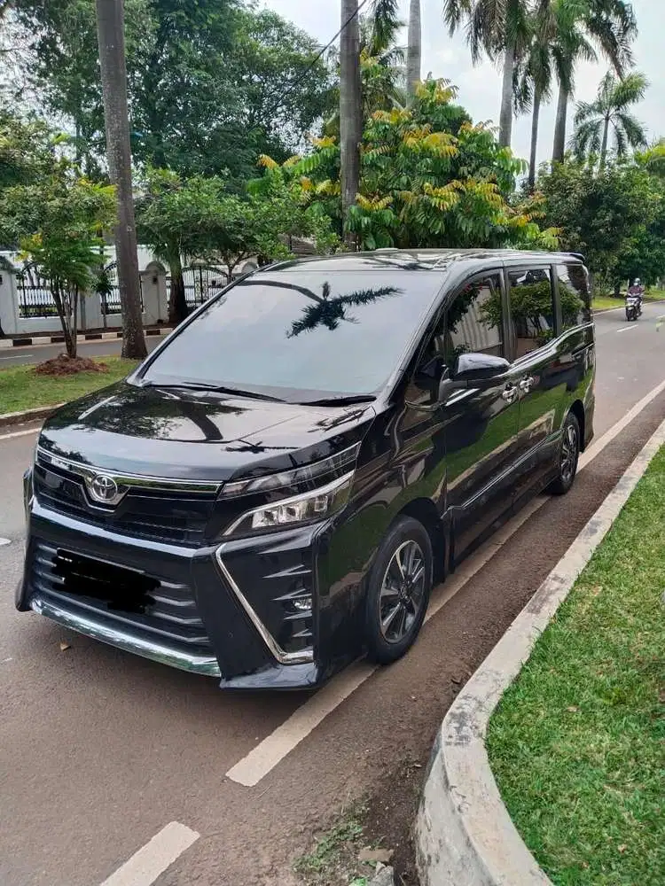 Toyota Voxy 2019 Bensin