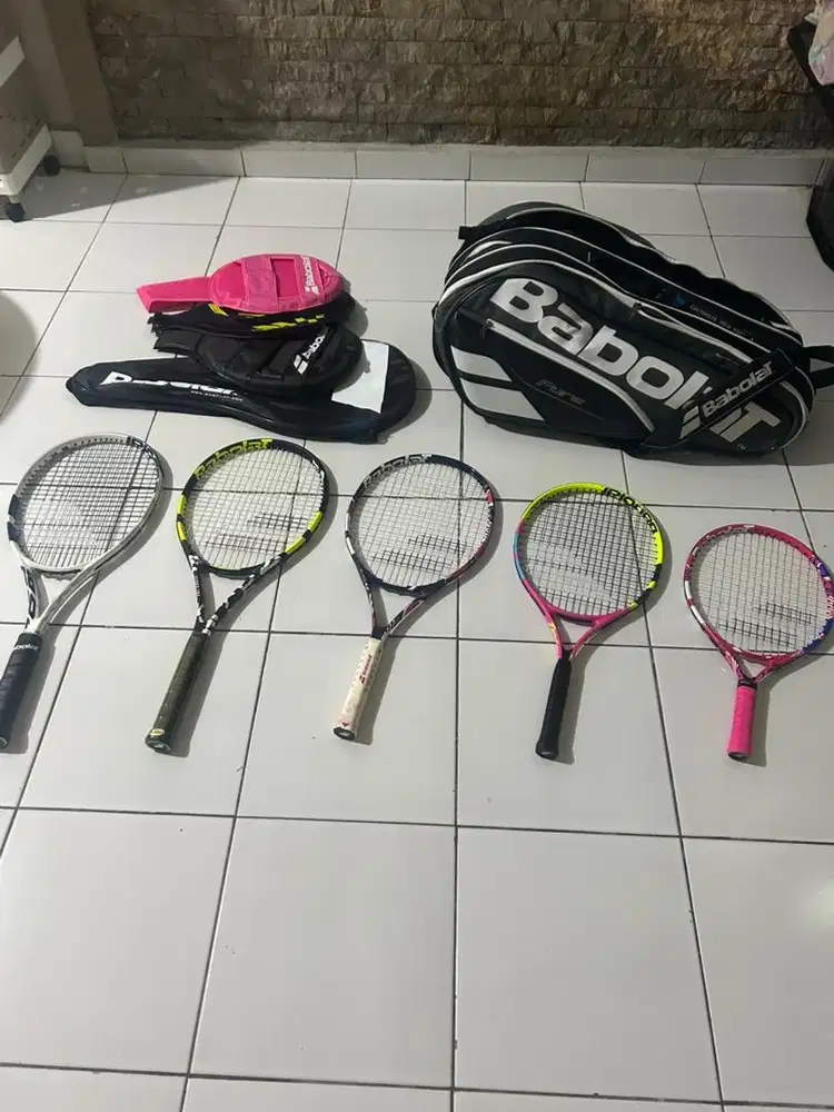 DIJUAL PAKET TENIS LENGKAP BABOLAT – 5 RAKET + TAS