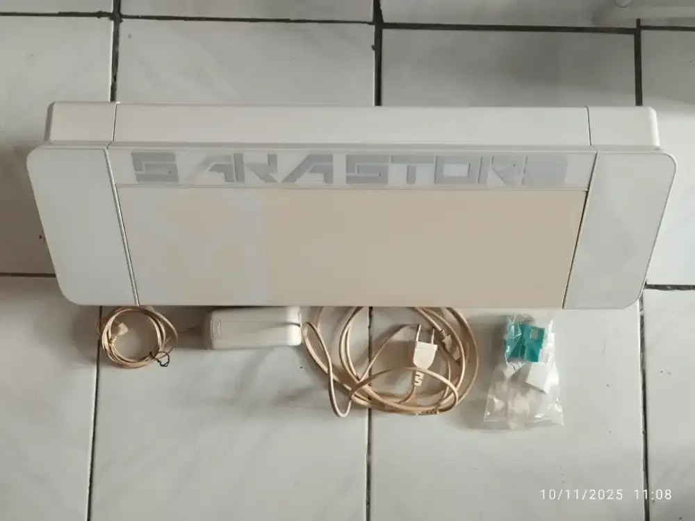 Cameo 4 plus sticker & lisensi