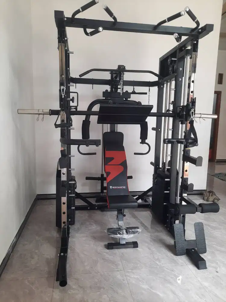 Alat Fitness Smith Machine Multifungsi UF 020