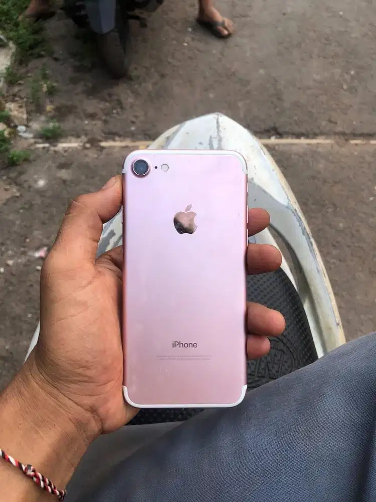 iPhone 7 128 GB inter