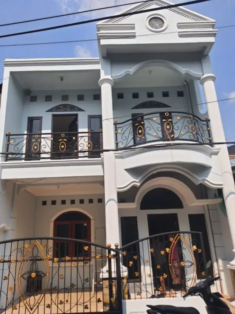 DISEWAKAN / DI KONTRAKAN RUMAH 2 LANTAI DI PERMATA DEPOK BISA BULANAN