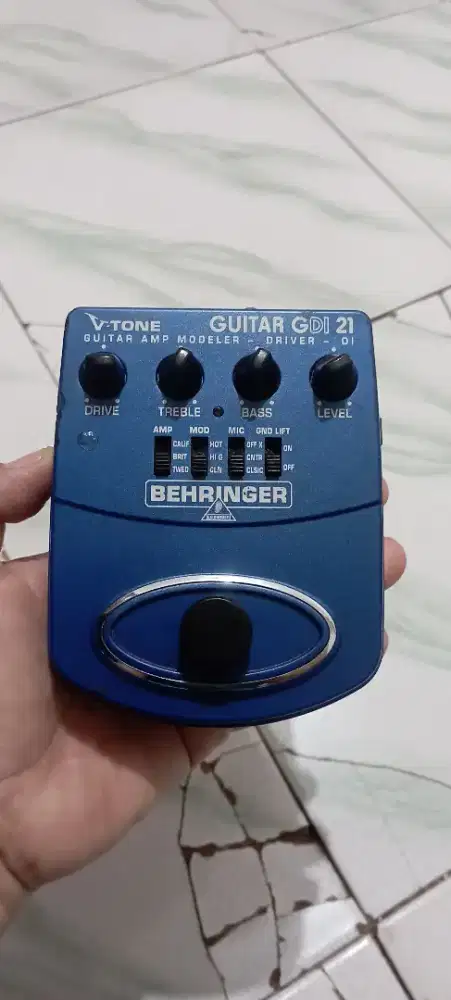 Efek Gitar Behringer GD121