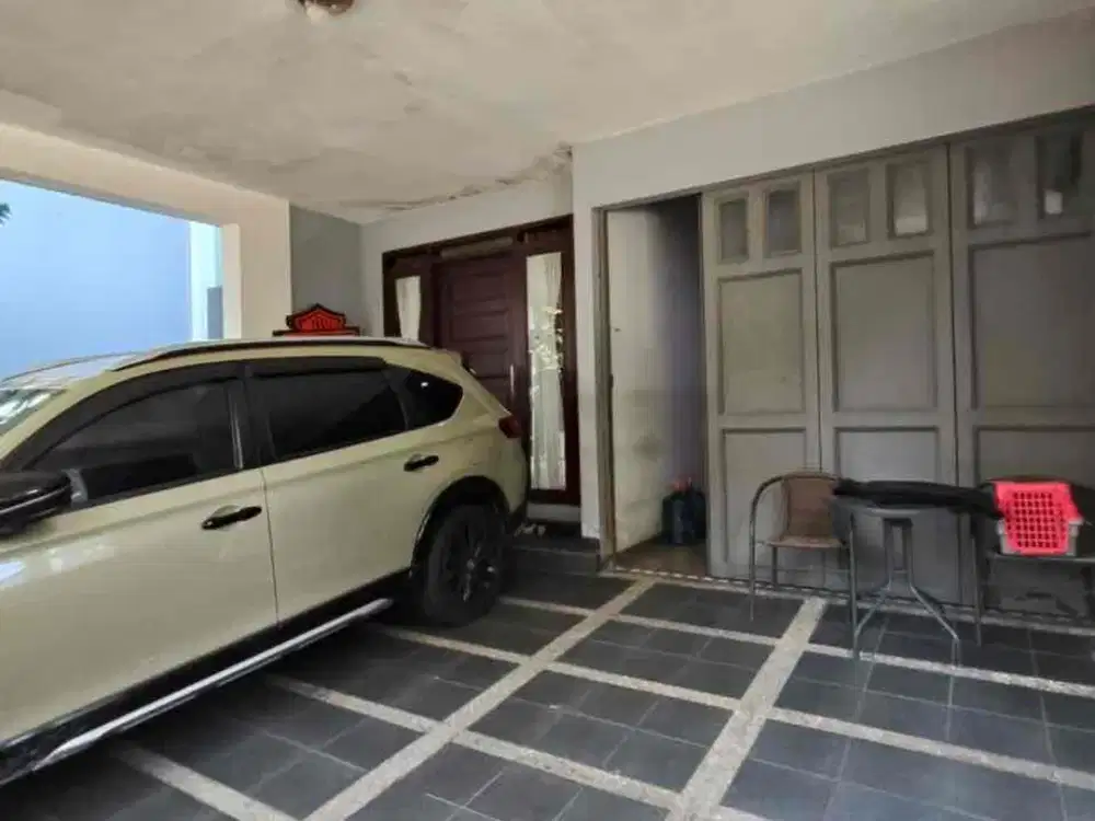 dijual rumah siap huni 2 lantai di Batununggal indah Estate Bandung