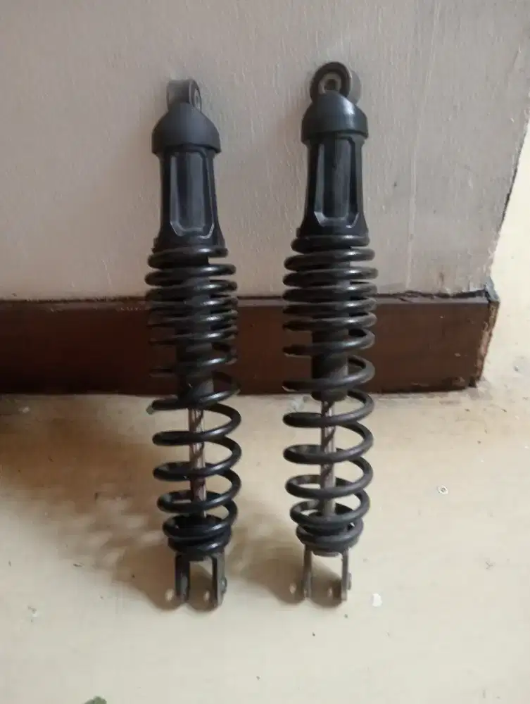 Shock belakang Aerox Original