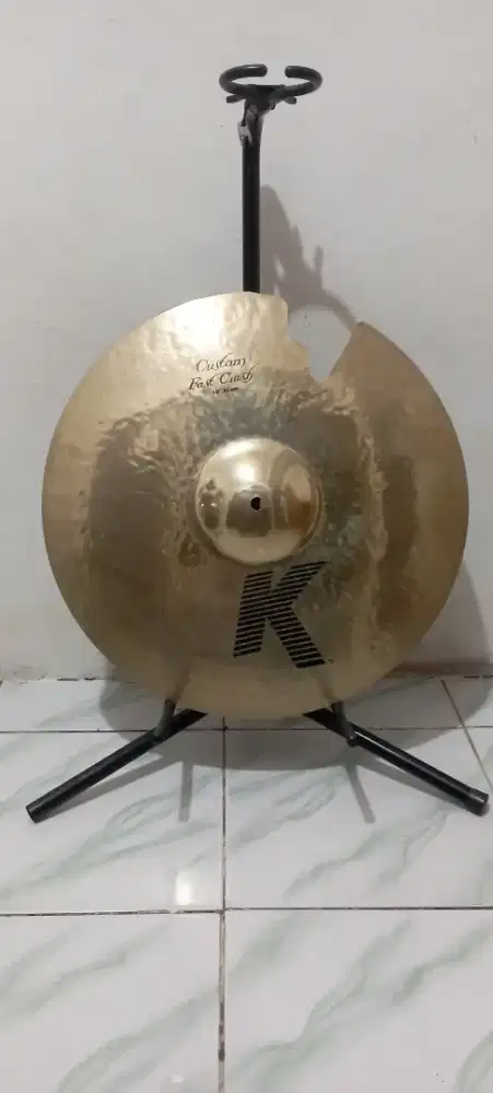 Simbal Zildjian K Custom, Fast Crash 18in. Minus Coak. Suara Masih ok